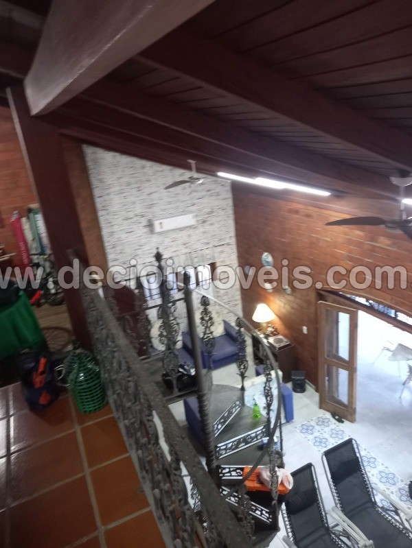 Casa à venda com 3 quartos, 250m² - Foto 22