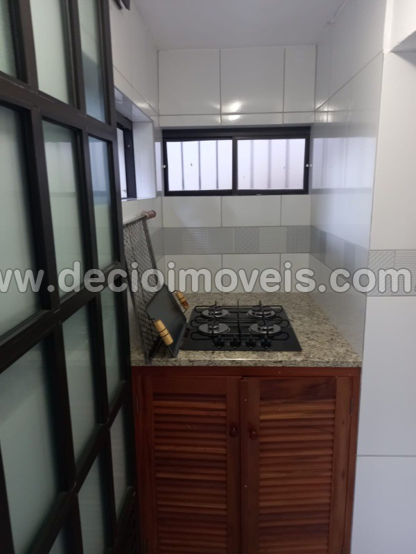 Casa à venda com 3 quartos, 250m² - Foto 11