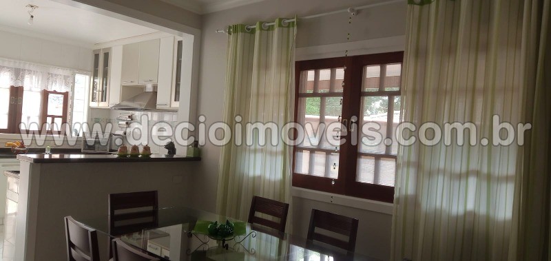 Sobrado à venda com 3 quartos, 246m² - Foto 18