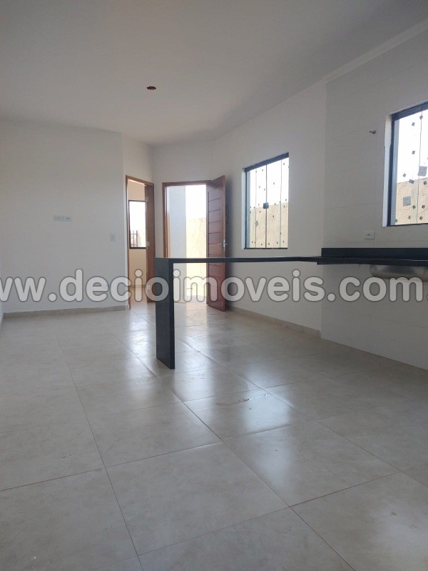 Casa à venda com 2 quartos, 55m² - Foto 10