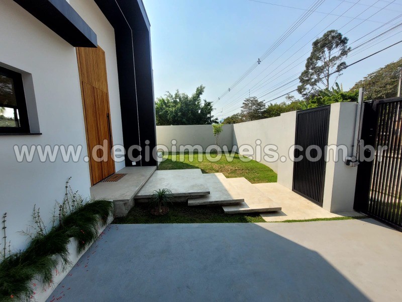 Casa à venda com 3 quartos, 168m² - Foto 3