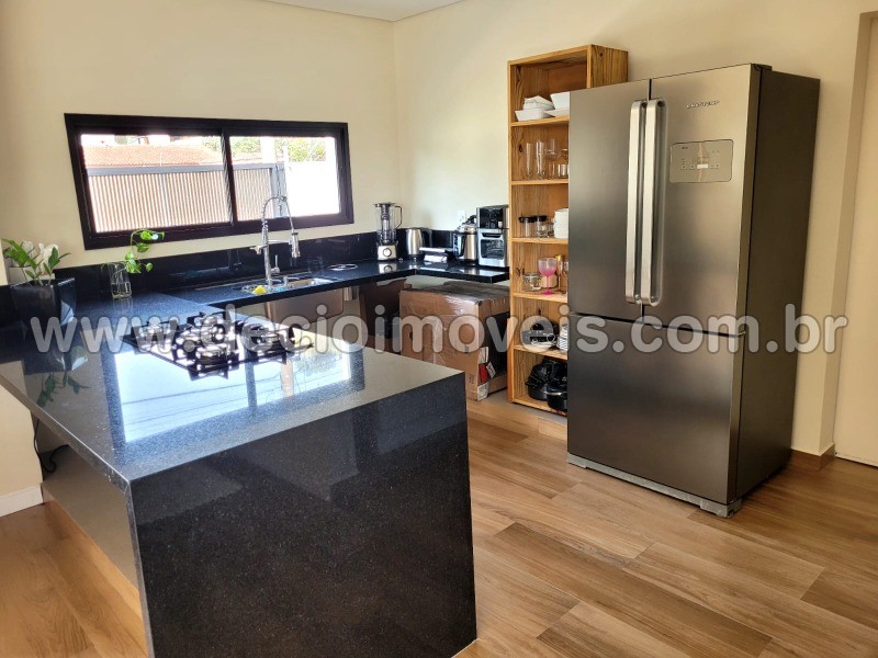 Casa à venda com 3 quartos, 168m² - Foto 13