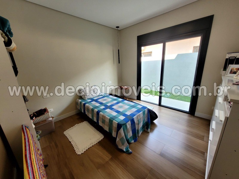 Casa à venda com 3 quartos, 168m² - Foto 31