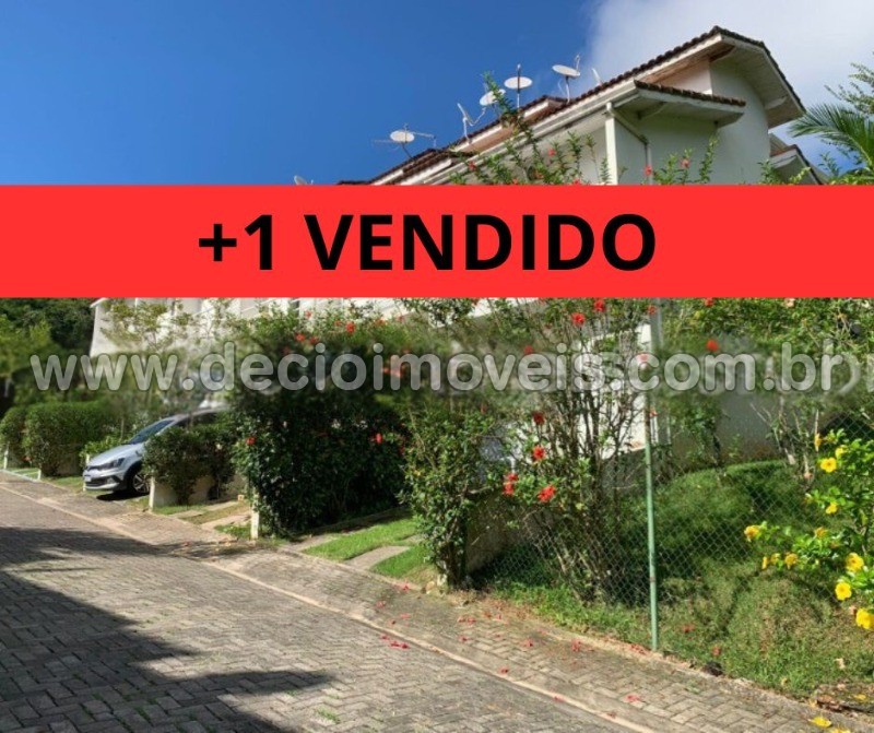 Casa à venda com 2 quartos, 74m² - Foto 1