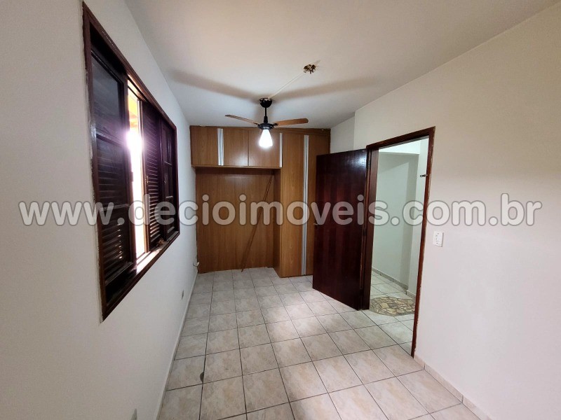 Casa para alugar com 4 quartos, 115m² - Foto 9