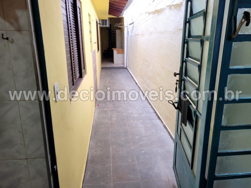 Casa para alugar com 4 quartos, 115m² - Foto 14