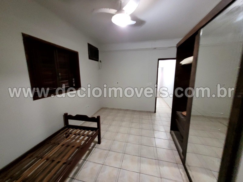 Casa para alugar com 4 quartos, 115m² - Foto 13