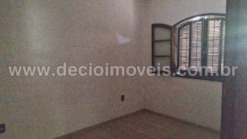 Casa à venda com 3 quartos, 150m² - Foto 4