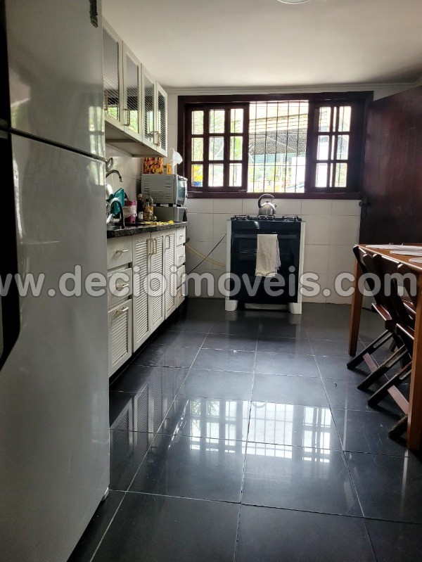 Sobrado à venda com 5 quartos, 216m² - Foto 14