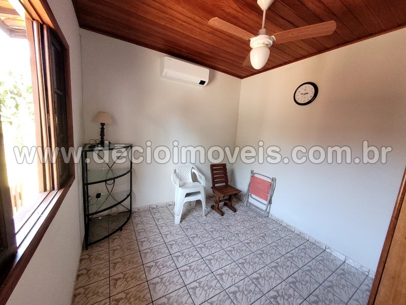 Casa à venda com 3 quartos, 169m² - Foto 15