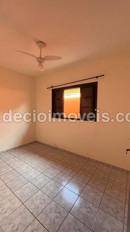 Casa à venda com 2 quartos, 76m² - Foto 6