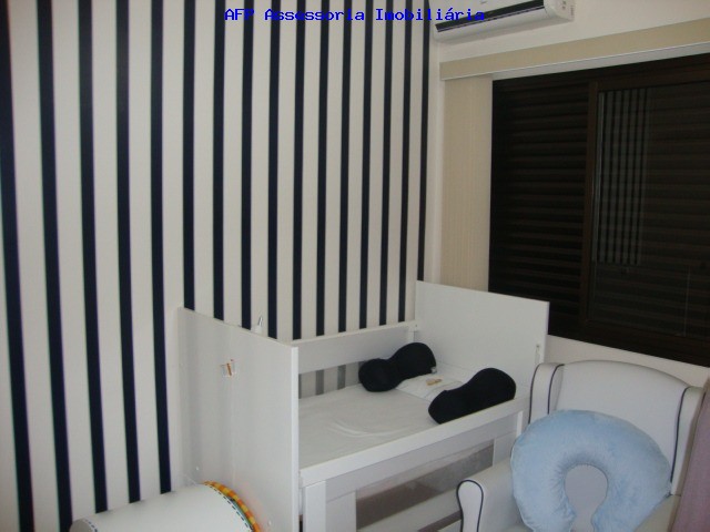 Apartamento à venda com 3 quartos, 135m² - Foto 12