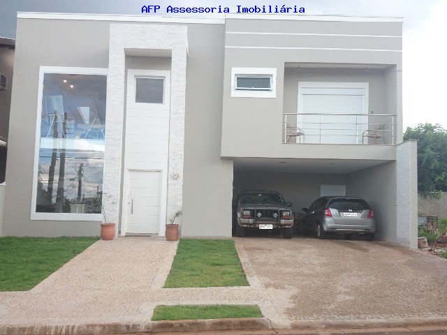 Casa de Condomínio à venda com 3 quartos, 300m² - Foto 1