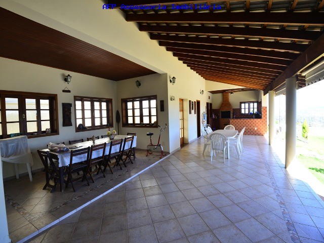 Casa de Condomínio à venda com 5 quartos, 1386m² - Foto 5