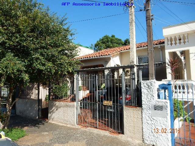 Casa à venda com 2 quartos, 150m² - Foto 2