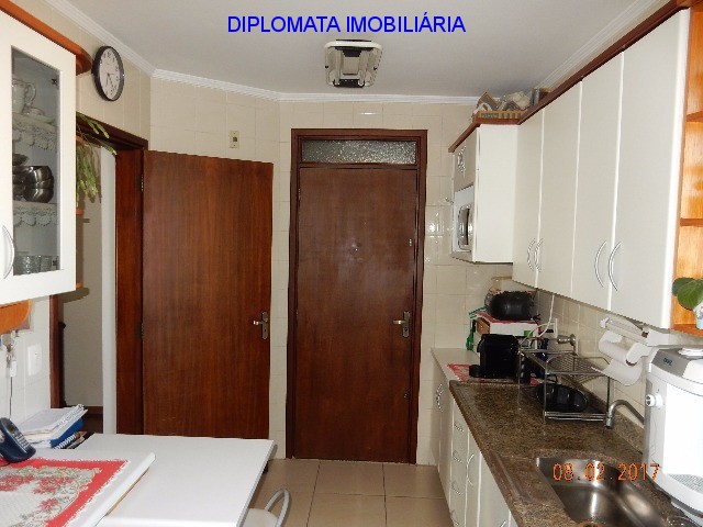 Apartamento à venda com 3 quartos, 80m² - Foto 15