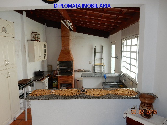 Casa à venda com 3 quartos, 300m² - Foto 19