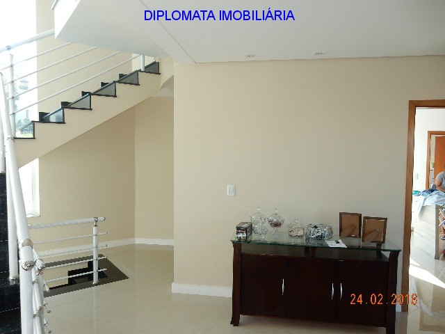 Casa de Condomínio à venda com 3 quartos, 1000m² - Foto 11