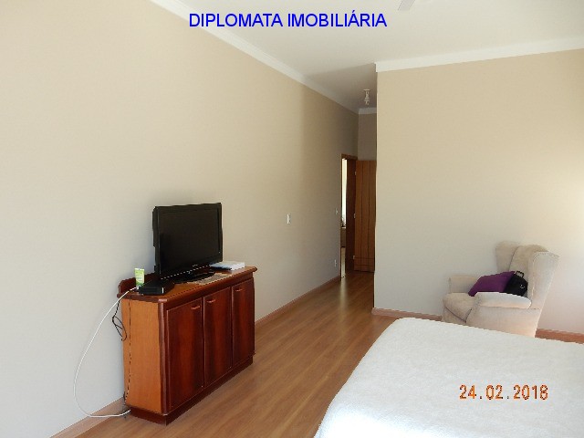 Casa de Condomínio à venda com 3 quartos, 1000m² - Foto 49