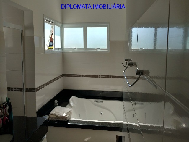 Casa de Condomínio à venda com 3 quartos, 1000m² - Foto 51