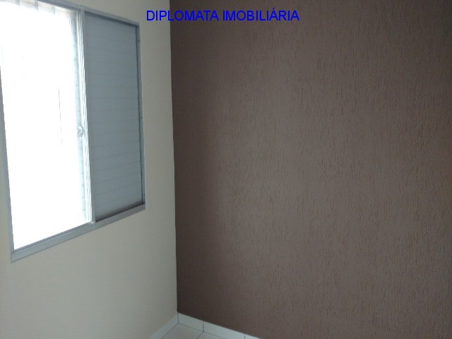 Apartamento à venda com 2 quartos, 50m² - Foto 12