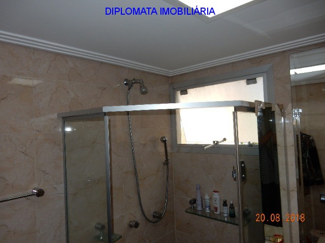 Apartamento à venda com 2 quartos, 117m² - Foto 13