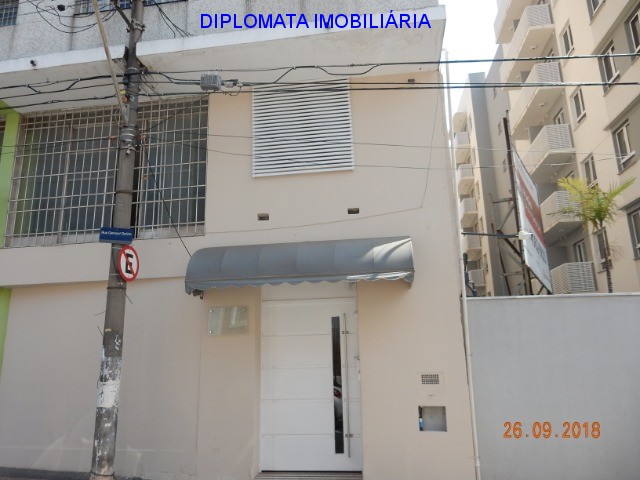 Apartamento à venda com 2 quartos, 131m² - Foto 1