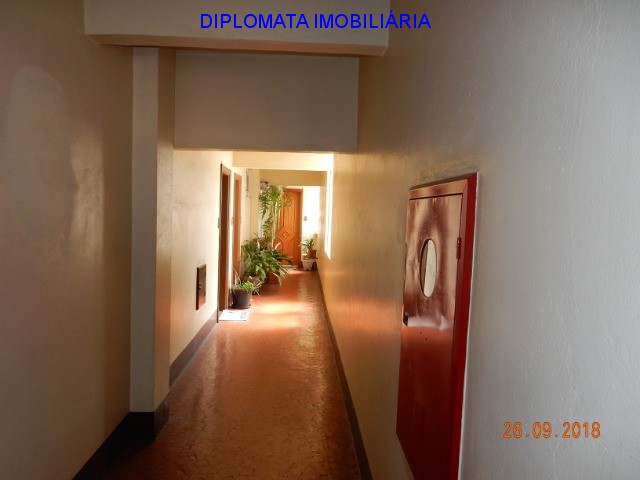 Apartamento à venda com 2 quartos, 131m² - Foto 5