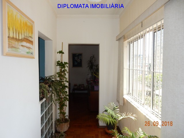 Apartamento à venda com 2 quartos, 131m² - Foto 8