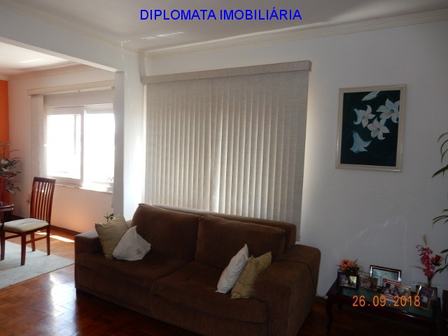 Apartamento à venda com 2 quartos, 131m² - Foto 10