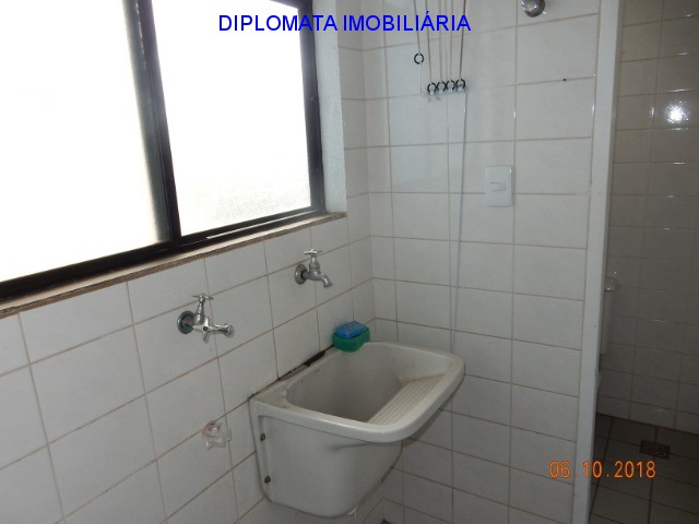 Apartamento à venda com 2 quartos, 65m² - Foto 19