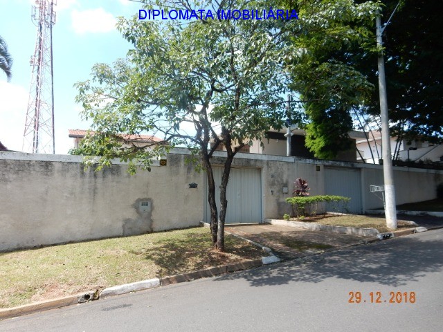 Sobrado à venda com 3 quartos, 427m² - Foto 3