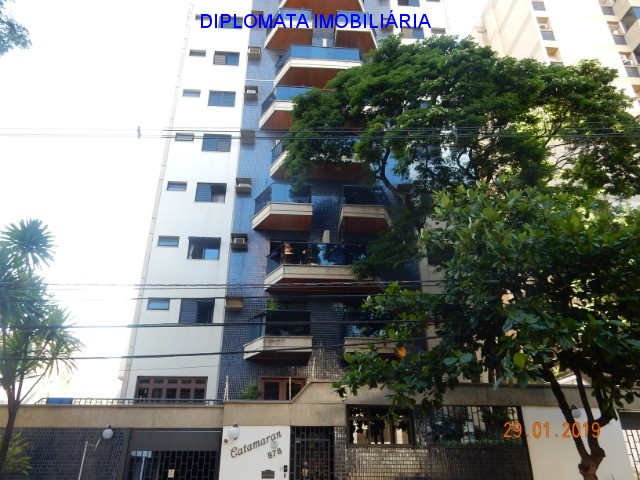 Apartamento à venda com 3 quartos, 187m² - Foto 1