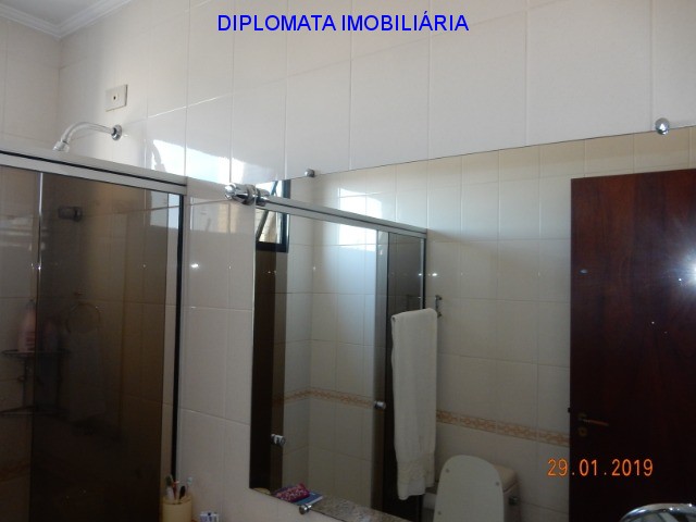 Apartamento à venda com 3 quartos, 187m² - Foto 14