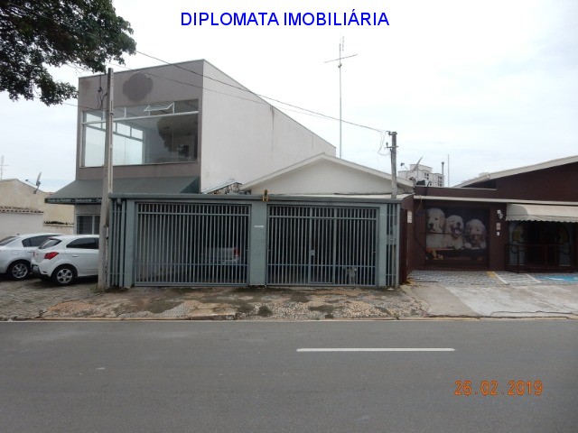 Casa à venda com 3 quartos, 210m² - Foto 5