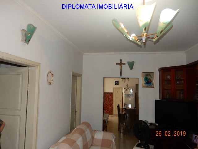 Casa à venda com 3 quartos, 210m² - Foto 10