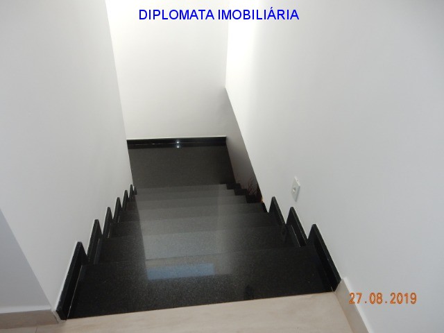 Casa de Condomínio à venda com 4 quartos, 390m² - Foto 52