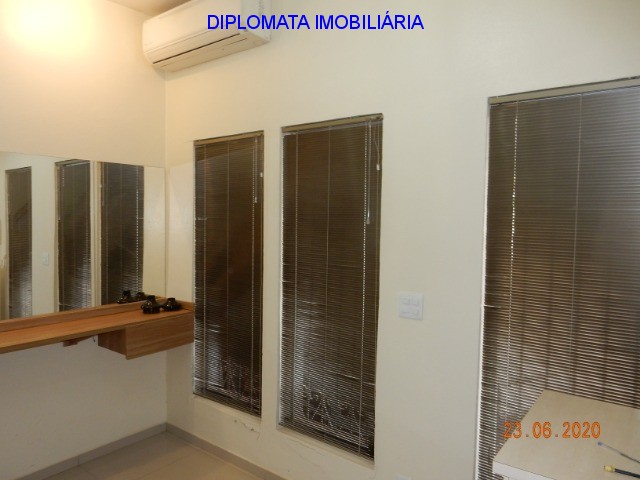 Casa à venda com 3 quartos, 300m² - Foto 7