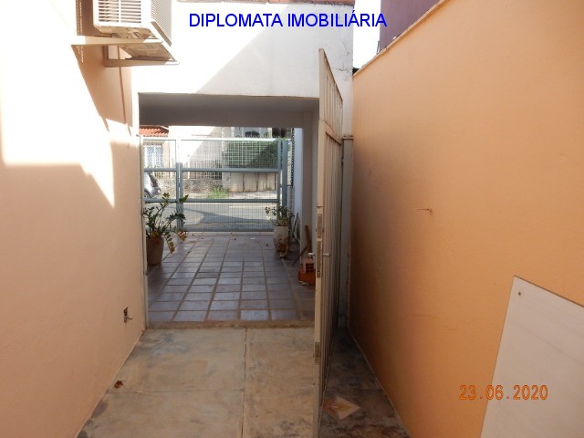 Casa à venda com 3 quartos, 300m² - Foto 20