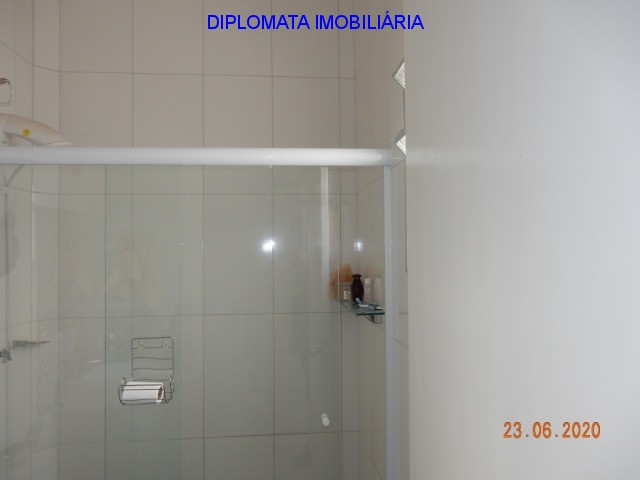 Casa à venda com 3 quartos, 300m² - Foto 24