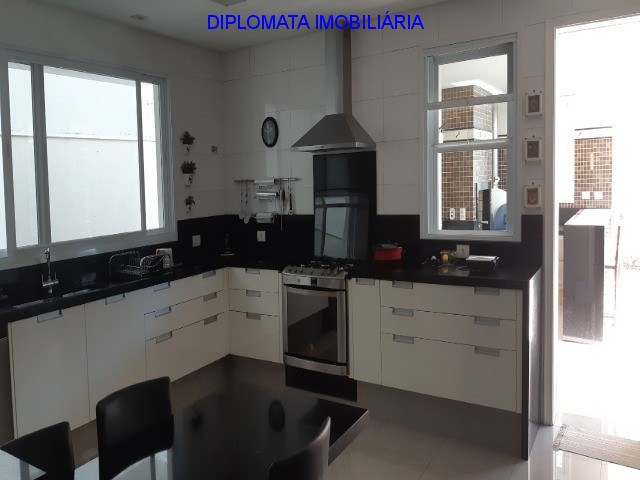 Casa de Condomínio à venda com 4 quartos, 607m² - Foto 52