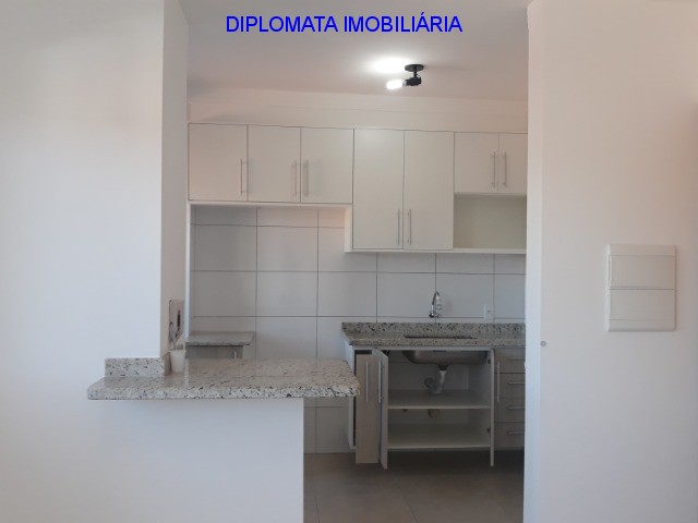 Apartamento à venda com 1 quarto, 50m² - Foto 8