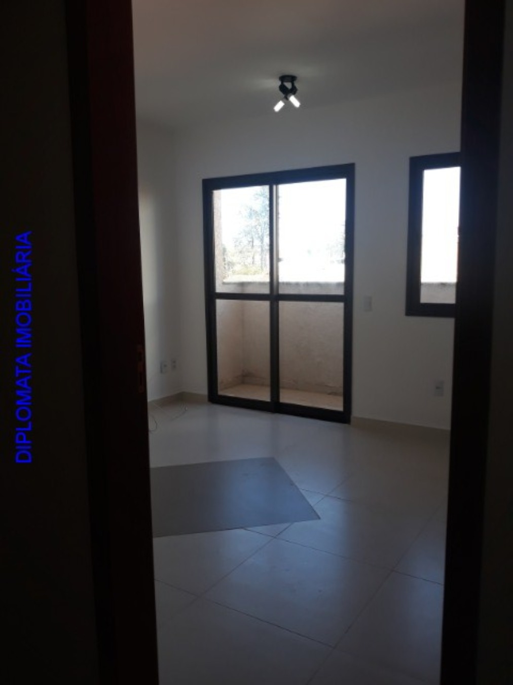 Apartamento à venda com 1 quarto, 50m² - Foto 7