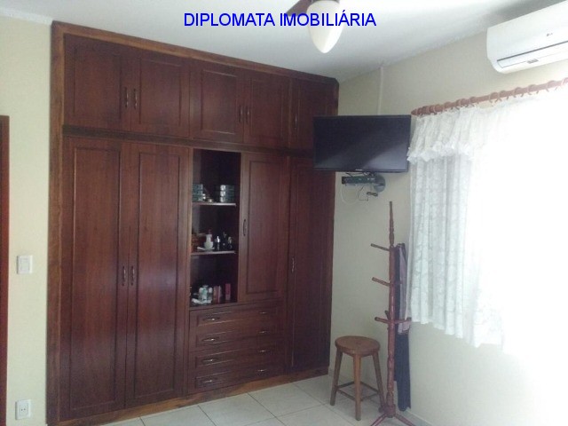 Sobrado à venda com 3 quartos, 250m² - Foto 8