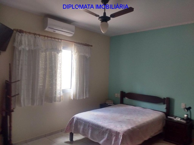 Sobrado à venda com 3 quartos, 250m² - Foto 10