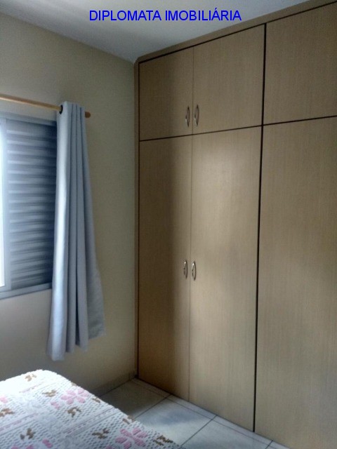 Sobrado à venda com 3 quartos, 250m² - Foto 12