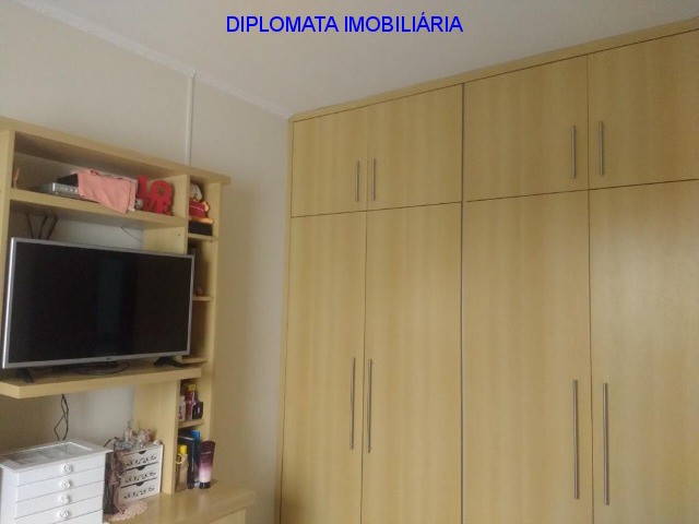 Sobrado à venda com 3 quartos, 250m² - Foto 14