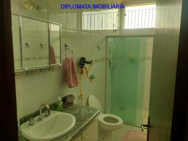 Sobrado à venda com 3 quartos, 250m² - Foto 21