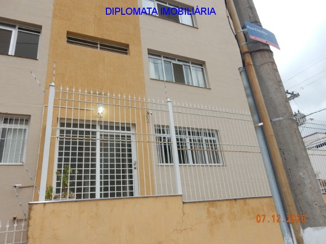 Apartamento à venda com 3 quartos, 81m² - Foto 4