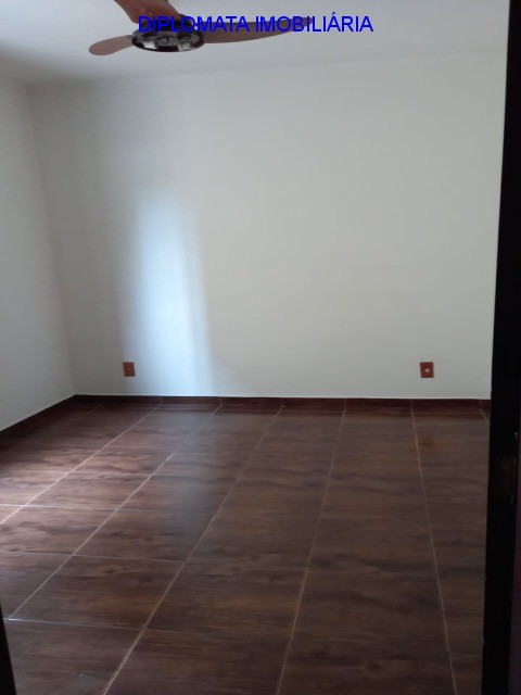 Apartamento à venda com 3 quartos, 81m² - Foto 17